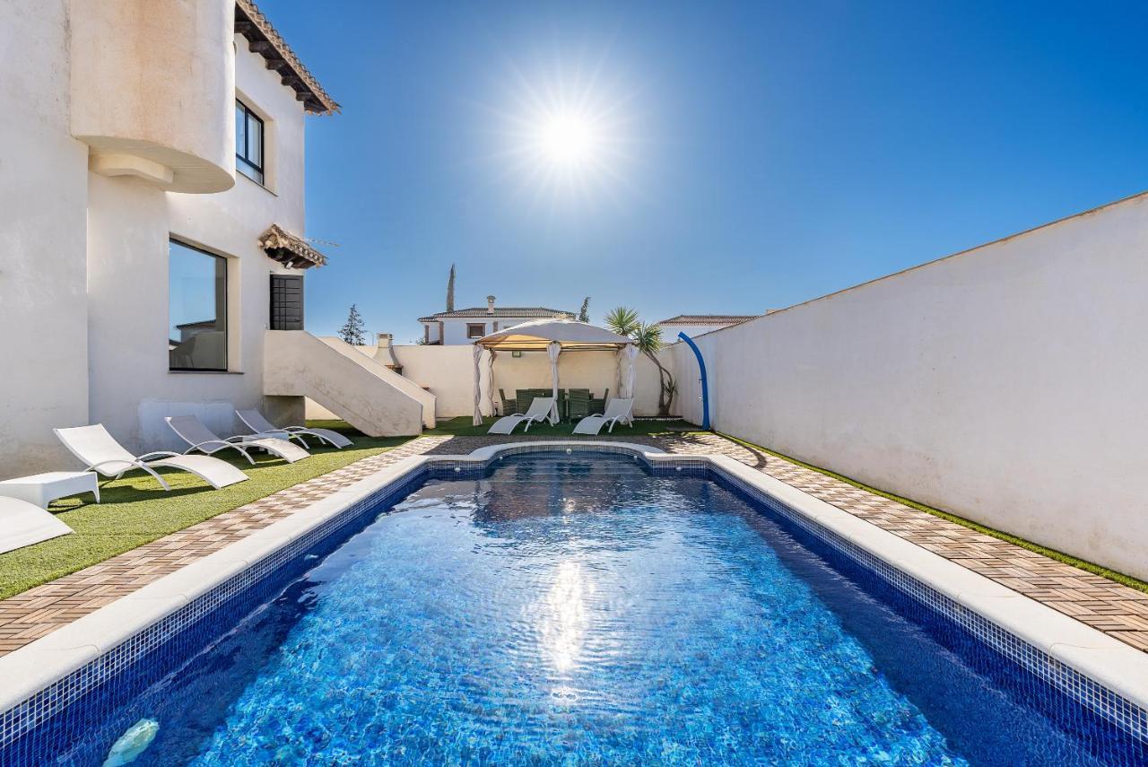 Villa Valeria Las Gabias ภายนอก รูปภาพ