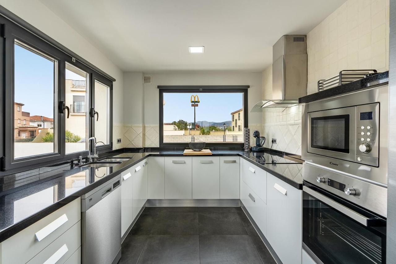 Villa Valeria Las Gabias ภายนอก รูปภาพ