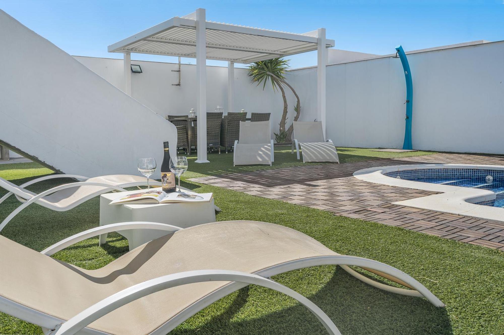Villa Valeria Las Gabias ภายนอก รูปภาพ